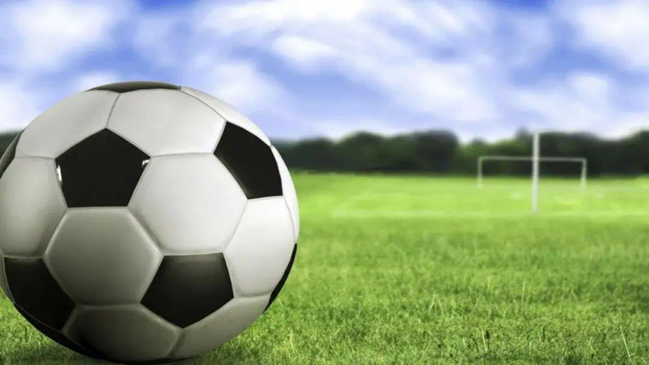 竞彩分析师工作场景